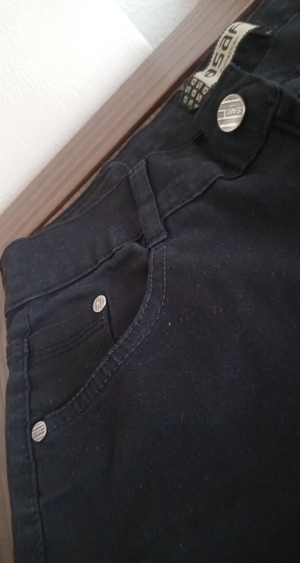 Siyah Düz Kesim Denim Pantolon — görsel 3/5