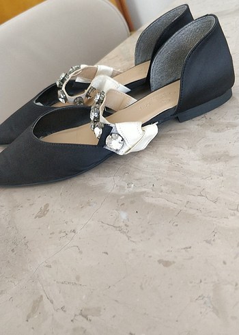 Zara Zaranın meşhur ayakkabusı