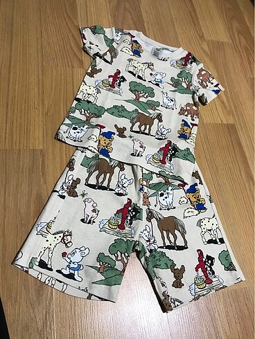 1,5 Yaş Beden H&m şortlu takım