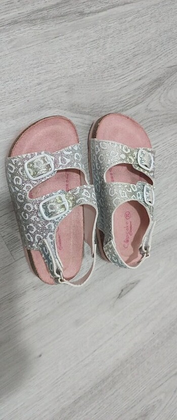 Deichmann Kız çocuk sandalet