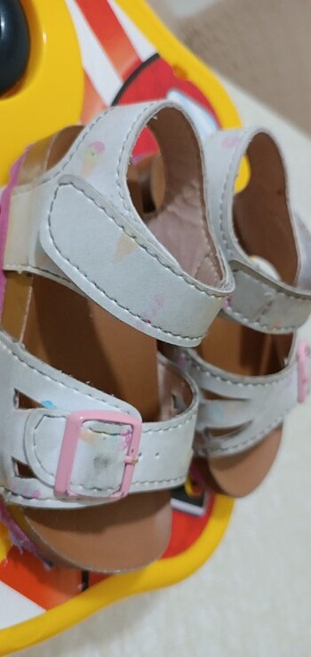 23 Beden beyaz Renk Kız bebek sandalet