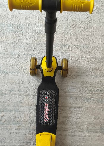 Beden Sarı Çocuk Scooter