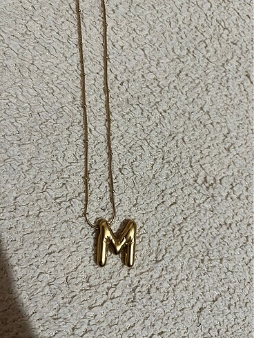 Accessorize Harf kolye
