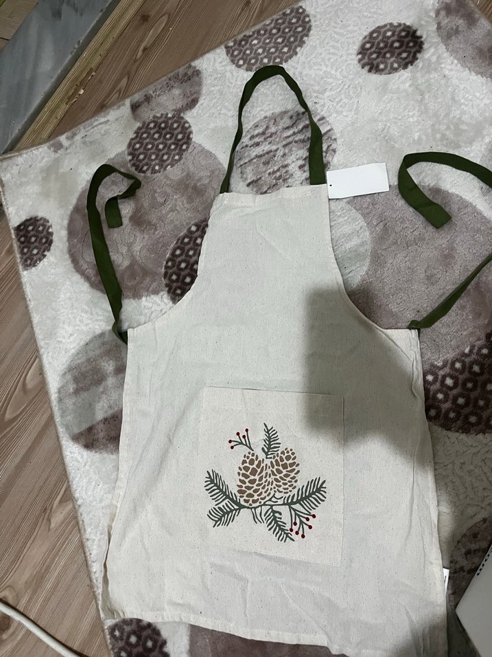 Nakışlı Beyaz Mutfak Önlüğü - Görsel 2