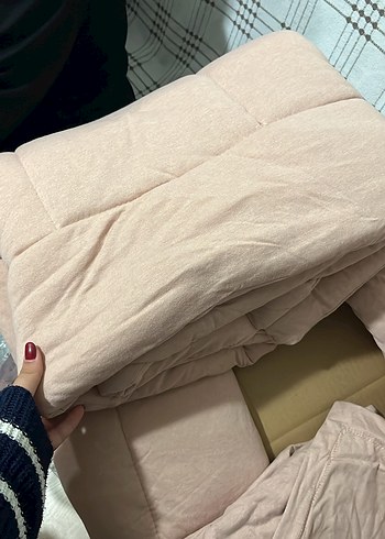 Pastel Pembe Düz Nevresim ve Çarşaf Takımı kendinden yorganlıdır - Görsel 3