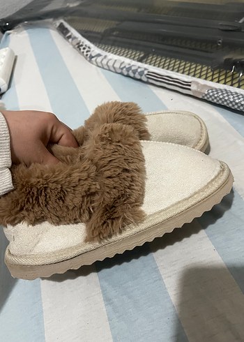 Kürklü Kadın Bohem Dolgu Topuk Ev Terliği - Görsel 2