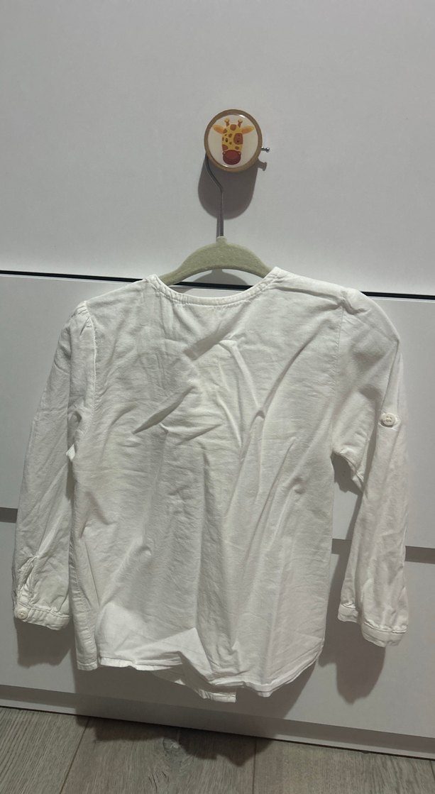 Kız Çocuk Beyaz Bohem Nakışlı Keten Gömlek - Görsel 3