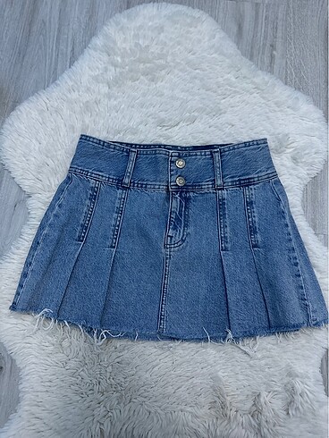 Bershka mini etek