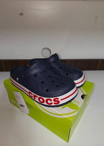 Crocs ürünü