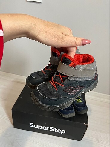 Decathlon spor ayakkabı ve bot - Görsel 2