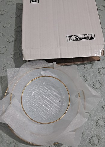Altın Kenarlı Bohem Cam Tabak Seti