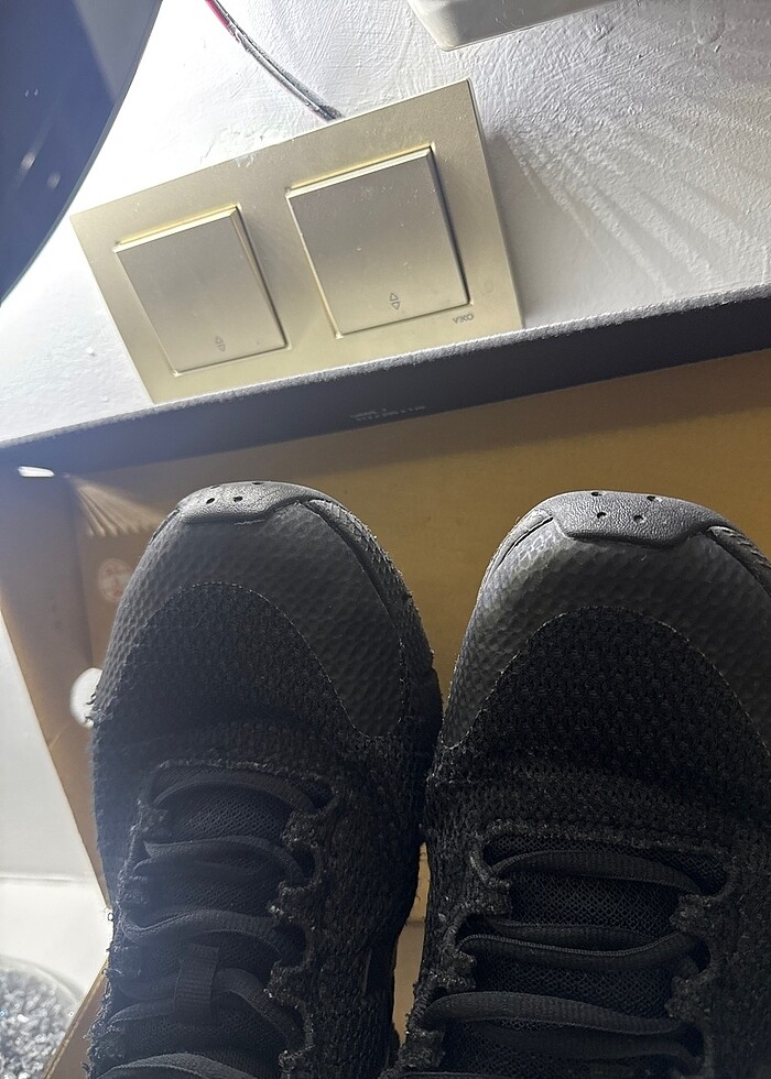 Under Armour erkek koşu ayakkabısı - Görsel 3