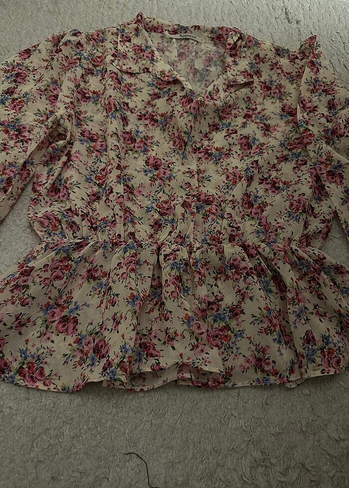 Çiçekli bluz - Görsel 2