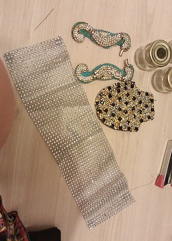 Accessorize  Tasli Gumus Bileklik Tasli Aksesuar Seti