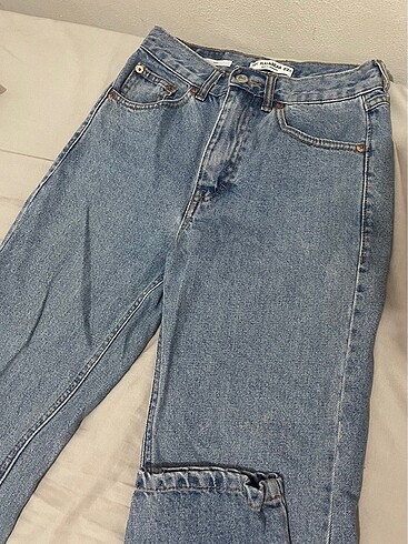 Pull and Bear Pull and Bear Mom Jean