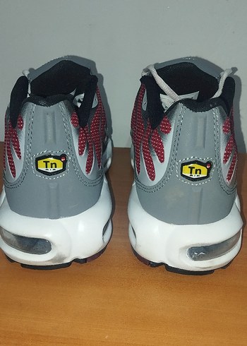 New Balance satılmış ilan