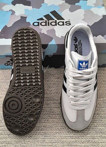 ADİDAS SAMBA BEYAZ
İTHAL ÜRÜN??MÜKEMMEL KALİTE.

36-37-38-39-40 - Görsel 5