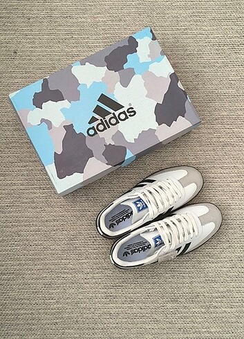 ADİDAS SAMBA BEYAZ
İTHAL ÜRÜN??MÜKEMMEL KALİTE.

36-37-38-39-40 - Görsel 6