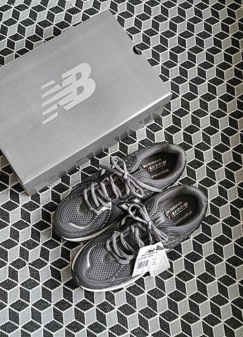 ????????YENİ ÜRÜN????????

NEW BALANCE 1906 SERİES
GRİ ANTRASİT
 - Görsel 6