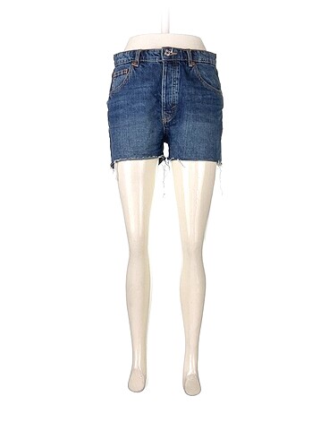 Pull and Bear Mini Şort %70 İndirimli.