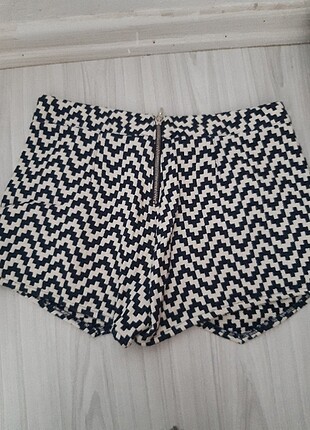 36 Beden Stradivarius