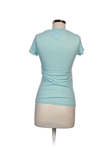 Tommy Hilfiger T-shirt %70 İndirimli. - Görsel 3