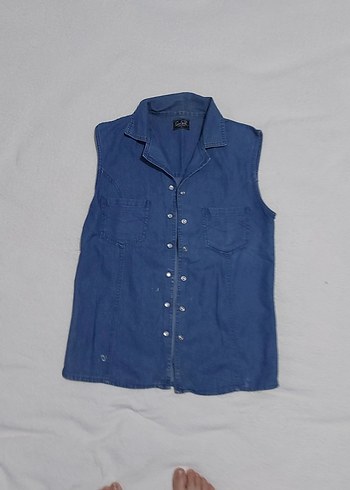 m Beden Düğmeli Kolsuz Mavi Denim Kadın Gömlek