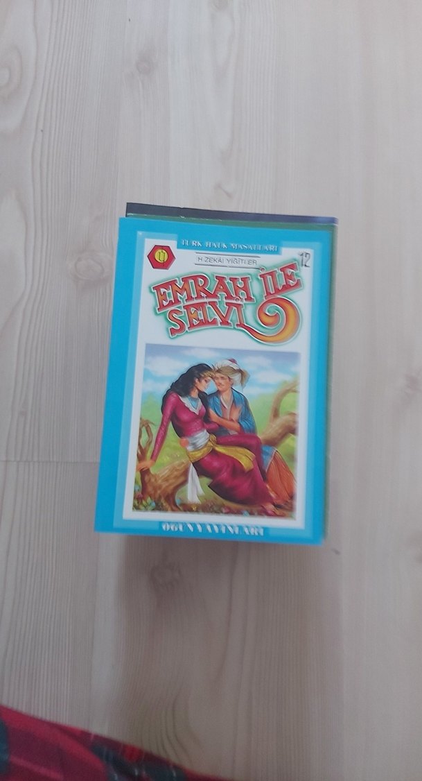 Emrah ile Selvi Hikaye Kitabı - Görsel 2