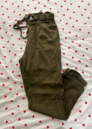 Stradivarius Haki Rahat Bagcikli Pantolon