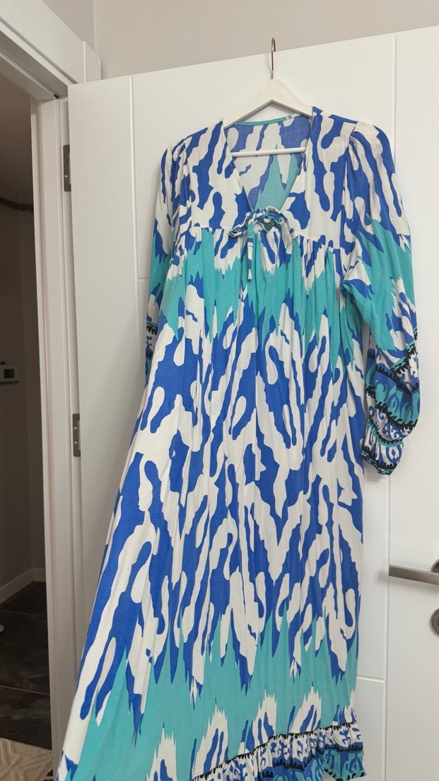 Tesettür elbise - Görsel 3