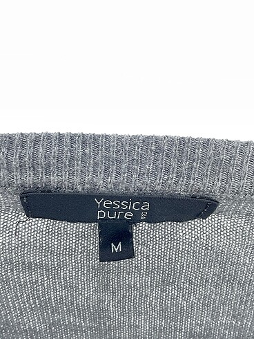 m Beden çeşitli Renk Yessica Hırka %70 İndirimli.
