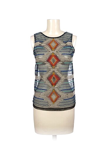 PreLoved Askılı %70 İndirimli.