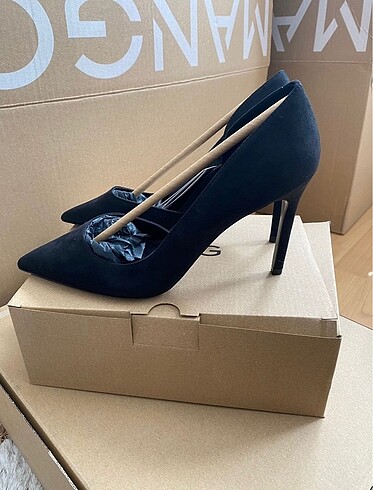 Mango siyah stiletto