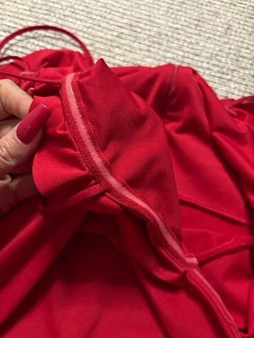 kırmızı esnek düşük kollu elbise - Görsel 4