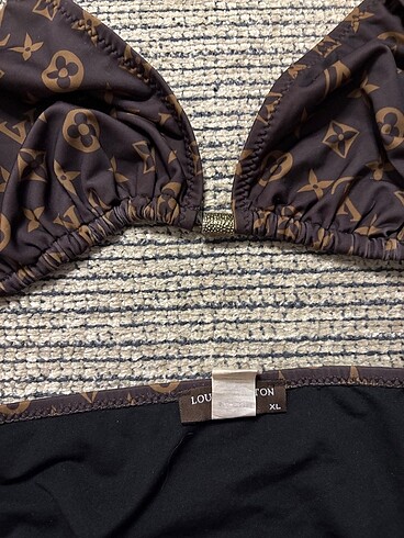 Penti desenli bikini takımı