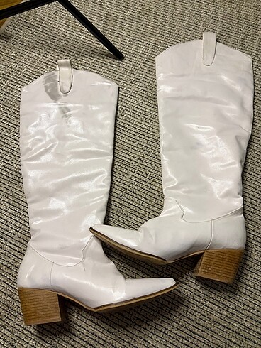 beyaz cizme - Görsel 5