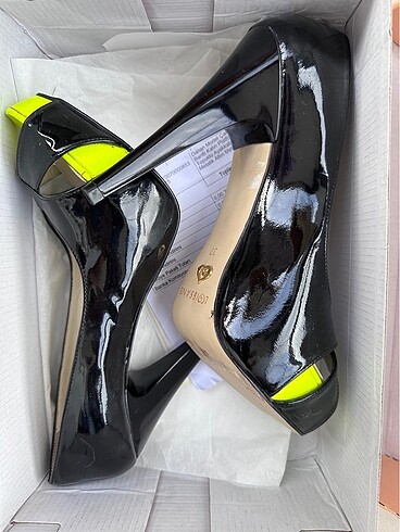 Çok şık topuklu ithal ayakkabı - Görsel 6