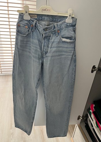 Levis Acik Mavi Rahat Kesim Denim Jean