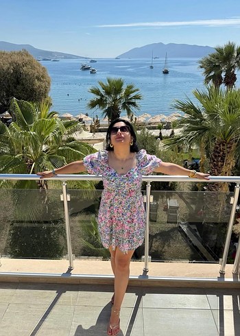 m Beden çeşitli Renk Çiçek Desenli V Yaka Mini Bohem Elbise