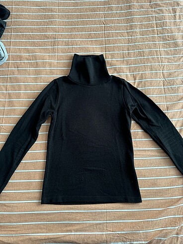 Zara Siyah boğazlı örme body