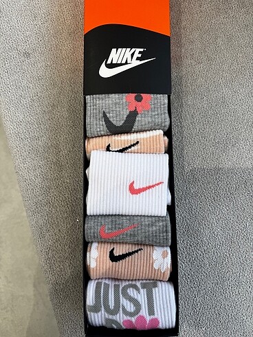 diğer Beden Nike çorap