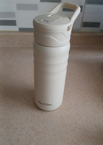 Tantitoni Beyaz İki Kapaklı Çift Katmanlı Termos 530 ml - Görsel 2