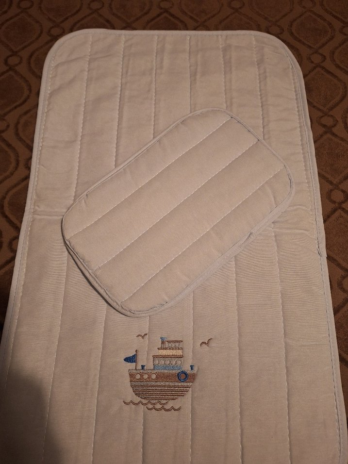 Kahverengi Nakışlı Bebek Alt Açma Minderi - Görsel 2