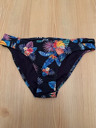 Bikini altı