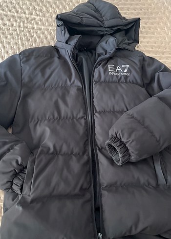 Diğer Ea7 Siyah Kapusonlu Sisme Mont