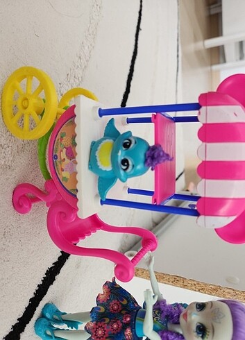 Oyuncak bebek - Görsel 3