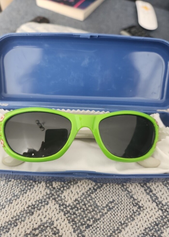 Orijinal çocuk güneş gözlüğü - Görsel 3