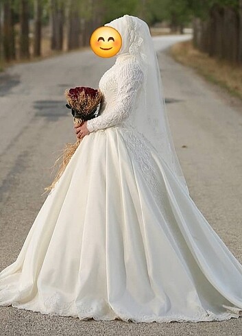 Tesettür gelinlik 