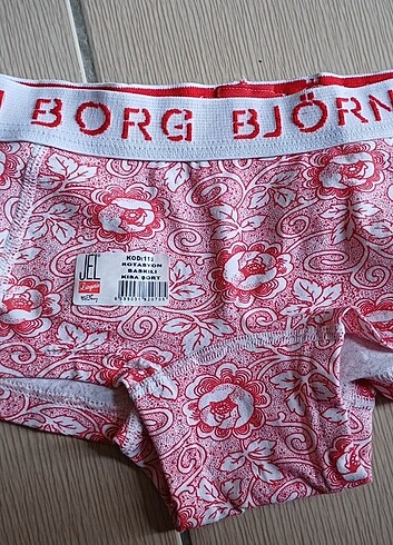 Diğer Yarım boxer