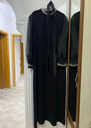 Abiye Sikligin Simgesi Siyah Tasli Uzun Elbise